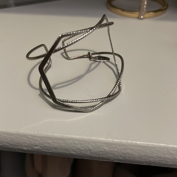 Open silver bracelet - Picture 2 of 3